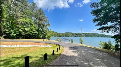 301 Walnut Dr, Westminster, SC 29693 photo 14