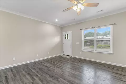 205 Fall St, Greer, SC 29650 photo 8