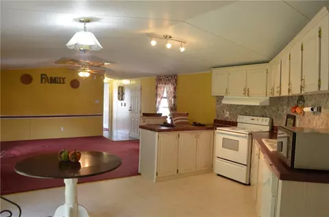 116 Tree Top Ln, Easley, SC 29642 photo 5