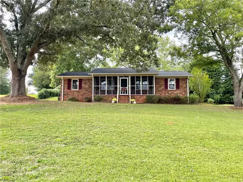 101 East Ct, Liberty, SC 29657