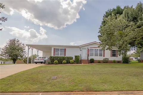 108 Lauren Flynn Dr, Anderson, SC 29626
