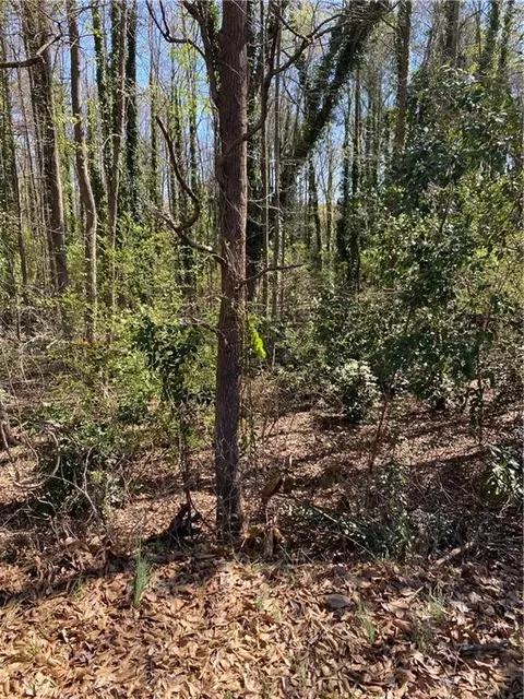 15 Lakeside Drive, Anderson, SC 29621