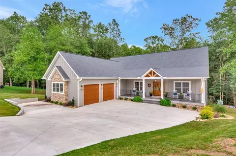 6 Anastasia Ct, Easley, SC 29642