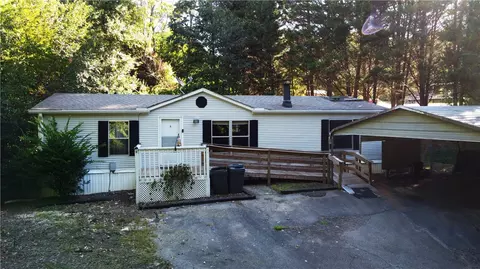 456 N Pond Fork Rd, Westminster, SC 29693