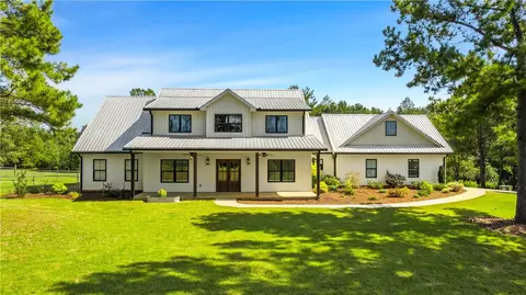 1015 Powell Pond Dr, Anderson, SC 29621
