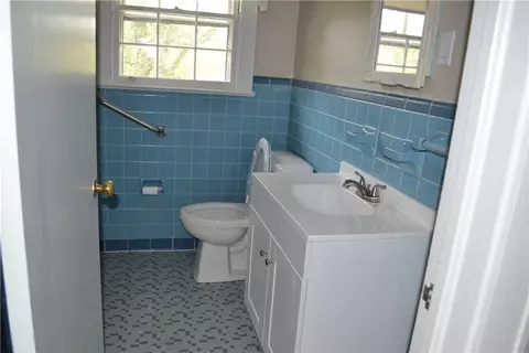 3 Hardy St, Williamston, SC 29697 photo 8