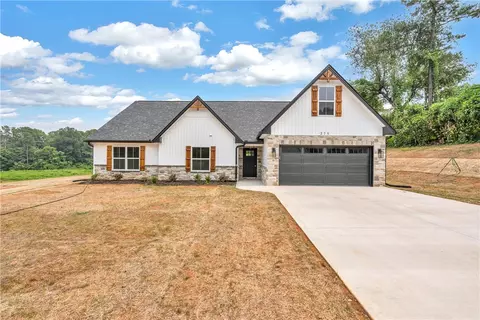 275 Heather Trl, Anderson, SC 29621