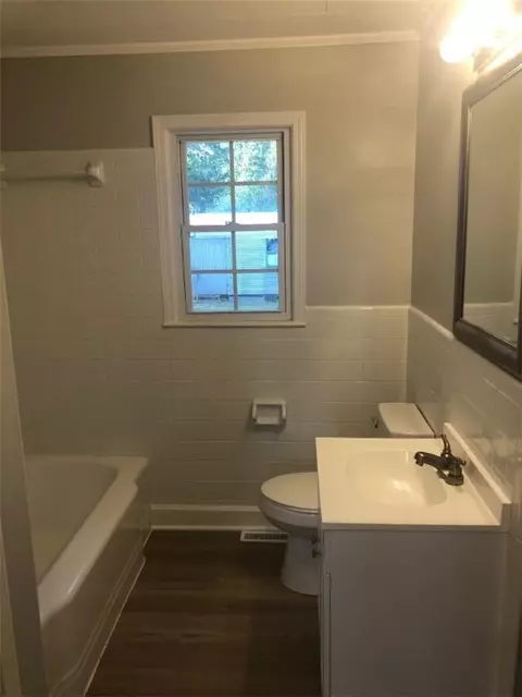112 Doyle Dr, Seneca, SC 29678 photo 9