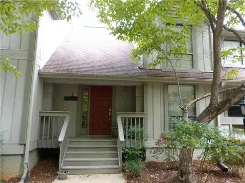 106 Harbor Ct, Salem, SC 29676