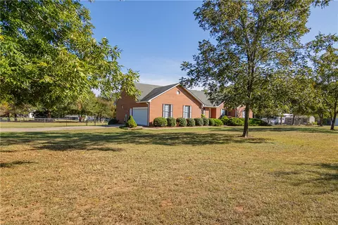 1208 Concord Rd, Anderson, SC 29621 photo 2