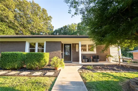 96 College Heights Blvd, Clemson, SC 29631