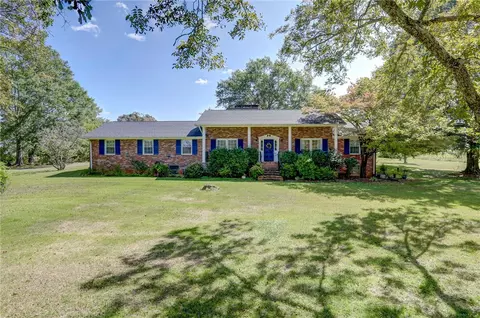 115 Zion Church Rd, Easley, SC 29642