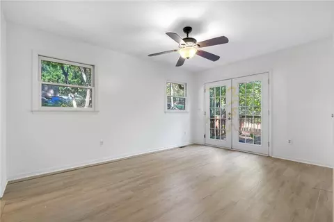 611 Spring Forest Dr, Central, SC 29630 photo 11
