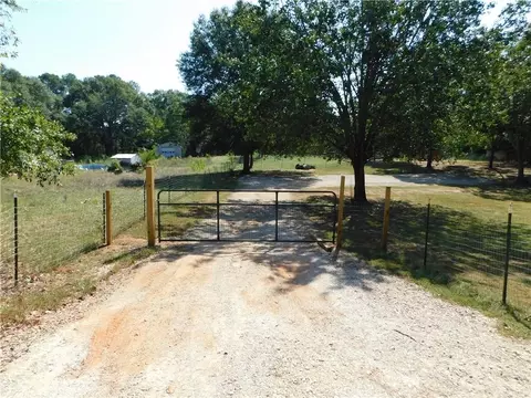 Oak Shores Road, Anderson, SC 29625