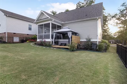 149 Pendleton Street Ext, Pickens, SC 29671 photo 3