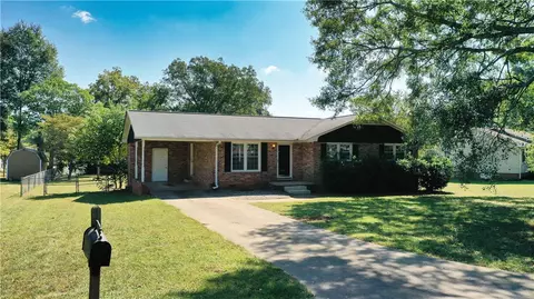 2106 Rush St, Anderson, SC 29621