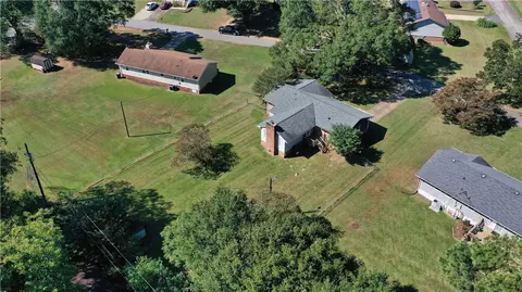 2106 Rush St, Anderson, SC 29621 photo 6