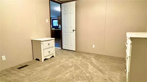 111 Erwin St, Starr, SC 29684 photo 8