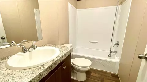 111 Erwin St, Starr, SC 29684 photo 9