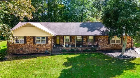 200 Pearle Dr, Easley, SC 29642 photo 2