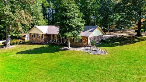 200 Pearle Dr, Easley, SC 29642 photo 4