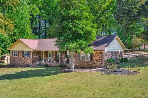 200 Pearle Dr, Easley, SC 29642 photo 3