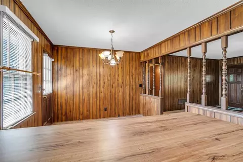 237 Hickory Dr, Easley, SC 29642 photo 9