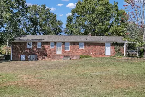 237 Hickory Dr, Easley, SC 29642 photo 24