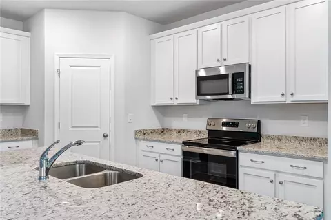 423 Westminster Dr, Pendleton, SC 29670 photo 7