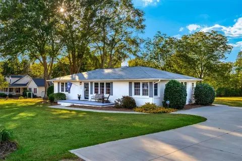 315 Looper Rd, Pelzer, SC 29669
