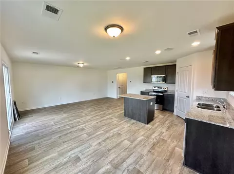 443 Seaborn Cir, Pendleton, SC 29670 photo 7