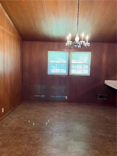 7 Springdale Dr, Williamston, SC 29697 photo 8