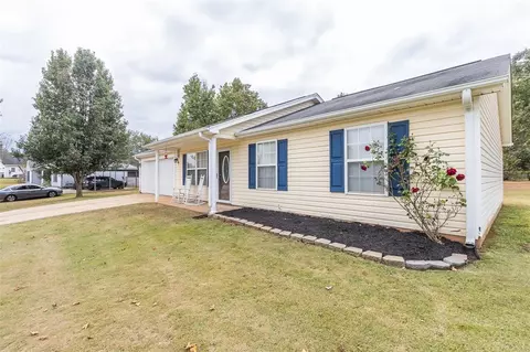1013 Blumefield Rd, Anderson, SC 29625 photo 3