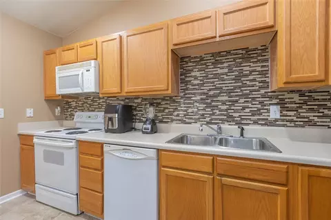 1013 Blumefield Rd, Anderson, SC 29625 photo 9