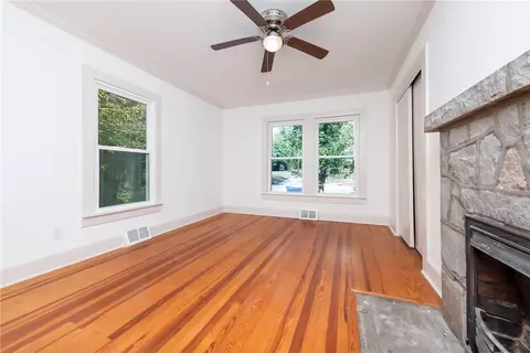 700 Gaines St, Central, SC 29630 photo 24