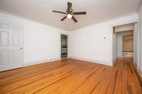 700 Gaines St, Central, SC 29630 photo 8