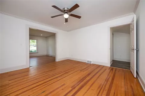 700 Gaines St, Central, SC 29630 photo 10
