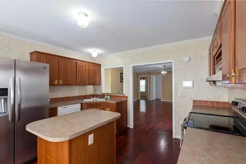 126 Marshall Ave, Seneca, SC 29678 photo 17
