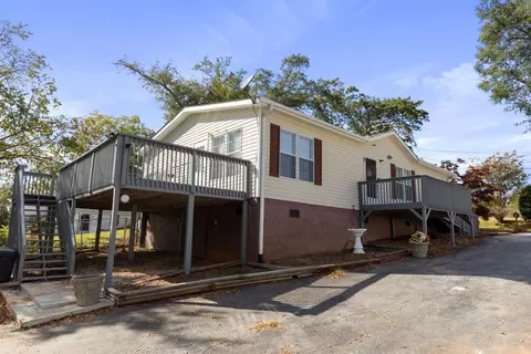 126 Marshall Ave, Seneca, SC 29678 photo 5