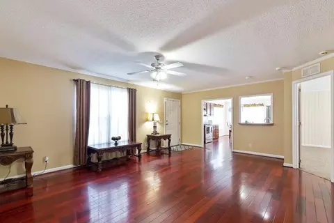 126 Marshall Ave, Seneca, SC 29678 photo 12