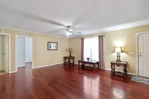 126 Marshall Ave, Seneca, SC 29678 photo 9