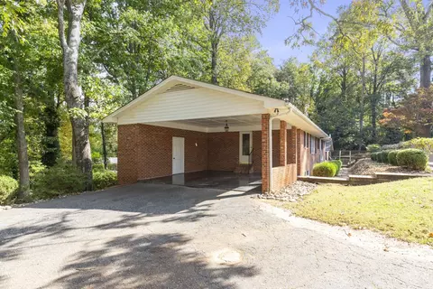 30 Lakeshore Dr, Walhalla, SC 29691 photo 29