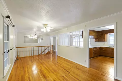 30 Lakeshore Dr, Walhalla, SC 29691 photo 11