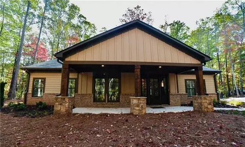 110 Jocassee Falls Dr, Salem, SC 29676