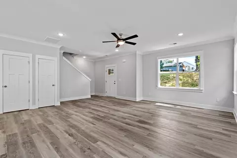39 Parker St, Pelzer, SC 29669 photo 7
