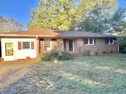 1002 Plantation Rd, Anderson, SC 29621