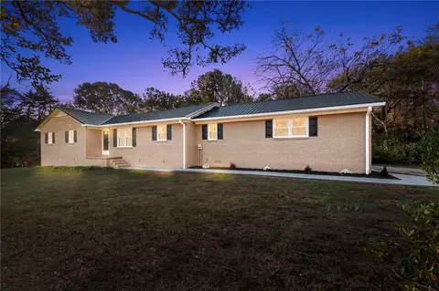 448 Old Clemson Hwy, Seneca, SC 29672