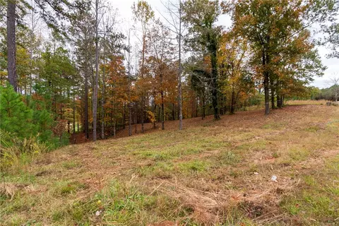 624 Cliffs Vista Pkwy, Six Mile, SC 29682