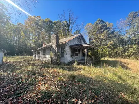 691 Campbell Town Rd, Walhalla, SC 29691 photo 7