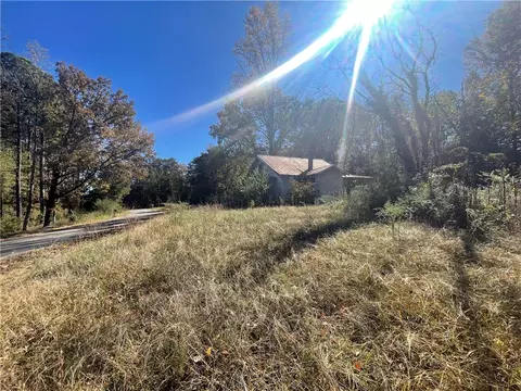691 Campbell Town Rd, Walhalla, SC 29691 photo 18